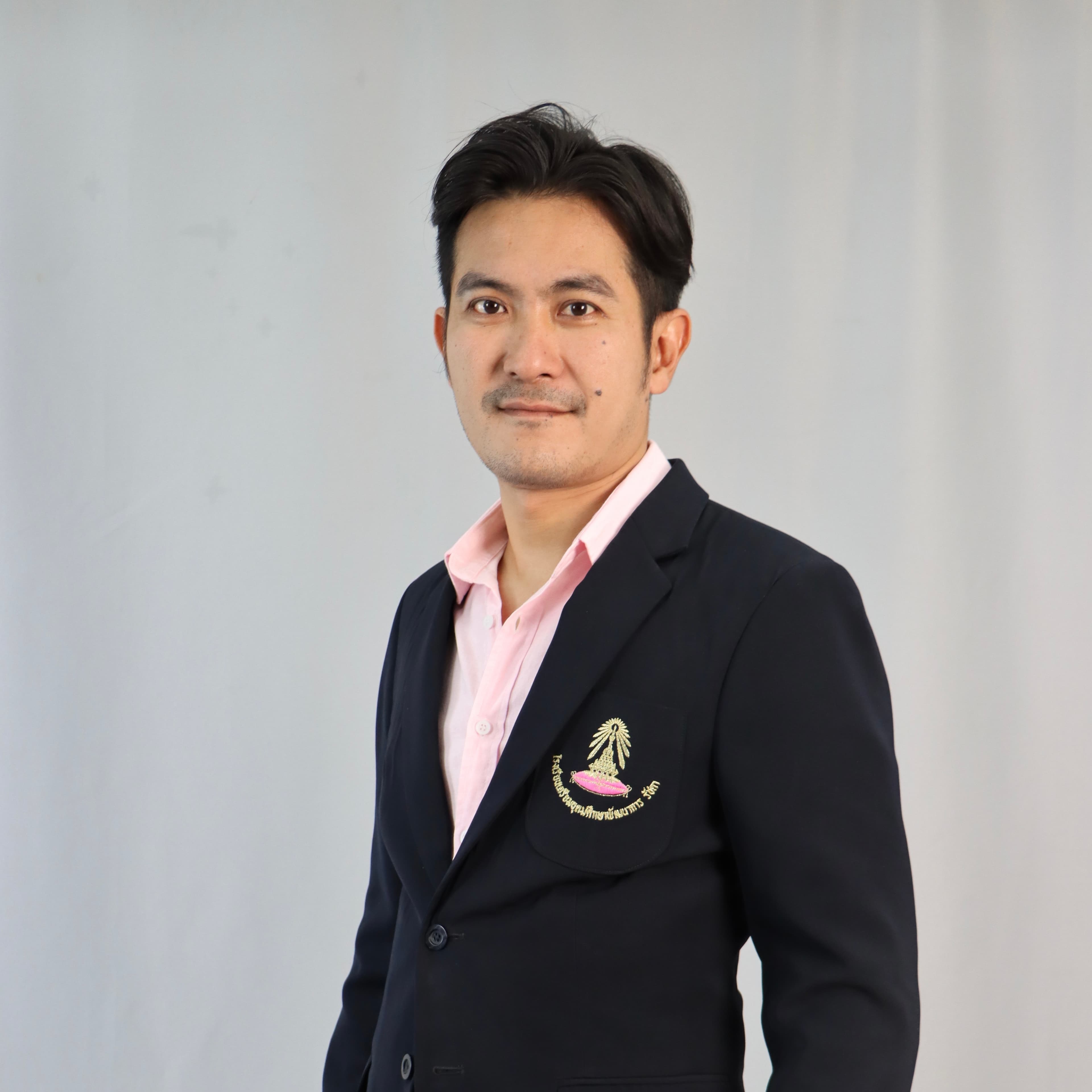 รองหัวหน้ากลุ่มบริหารงานบุคคล